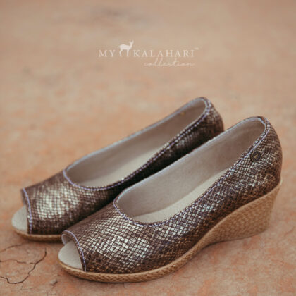 Rusty Snake Wedge